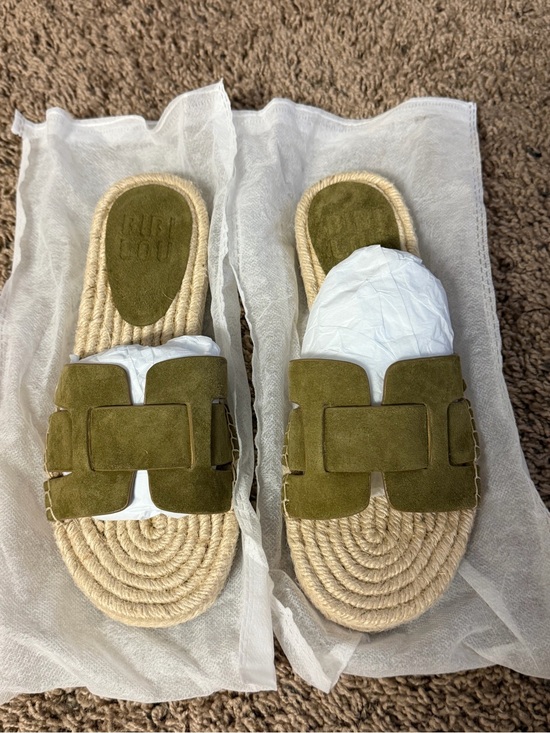 BiBi Shoes - BIBI Lou Olive Green Suede Slide Espadrille